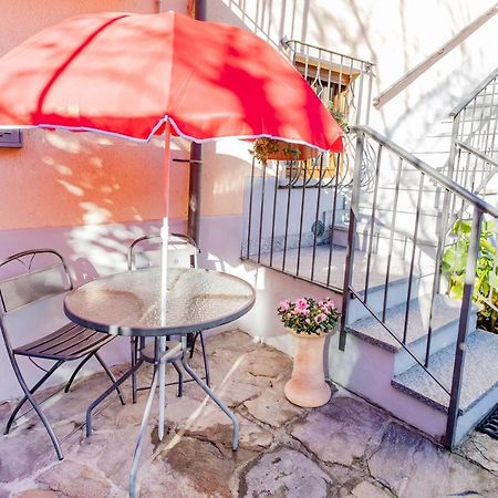 L'Angolo Delle Peonie Apartment Cannobio Exterior photo